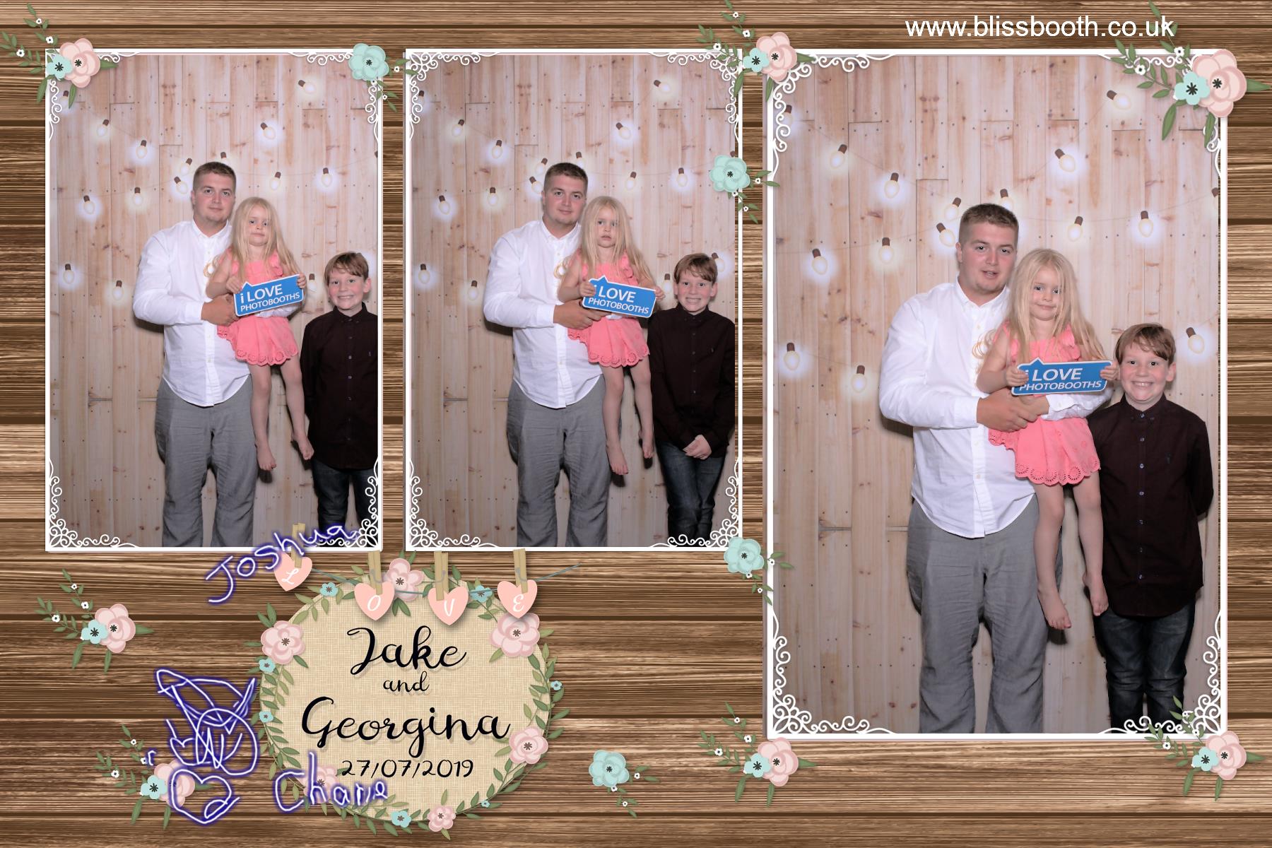 Jake and Georgina | View more photos from the event at gallery.blissbooth.co.uk/u/BlissBooth/Jake-and-Georgina